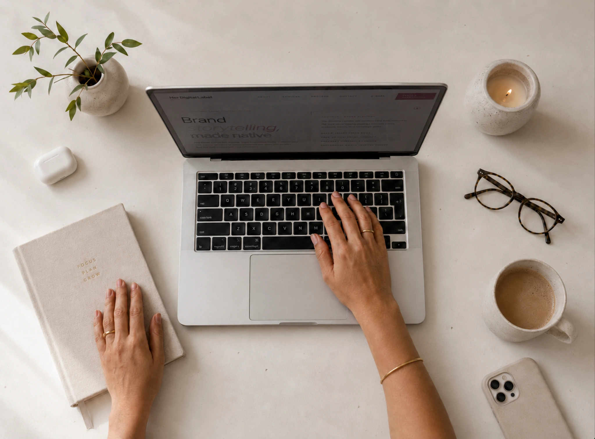 Hero workspace image